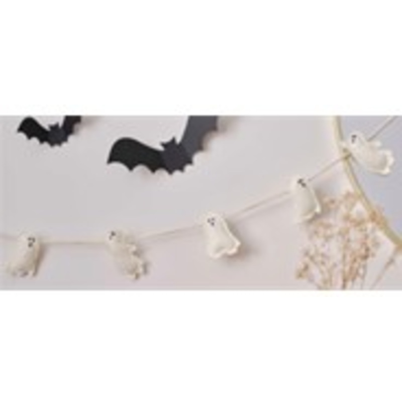 Little ghost garland made of felt 2m