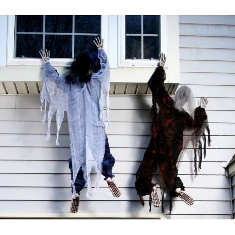 2 climbing zombie figures 1.5m