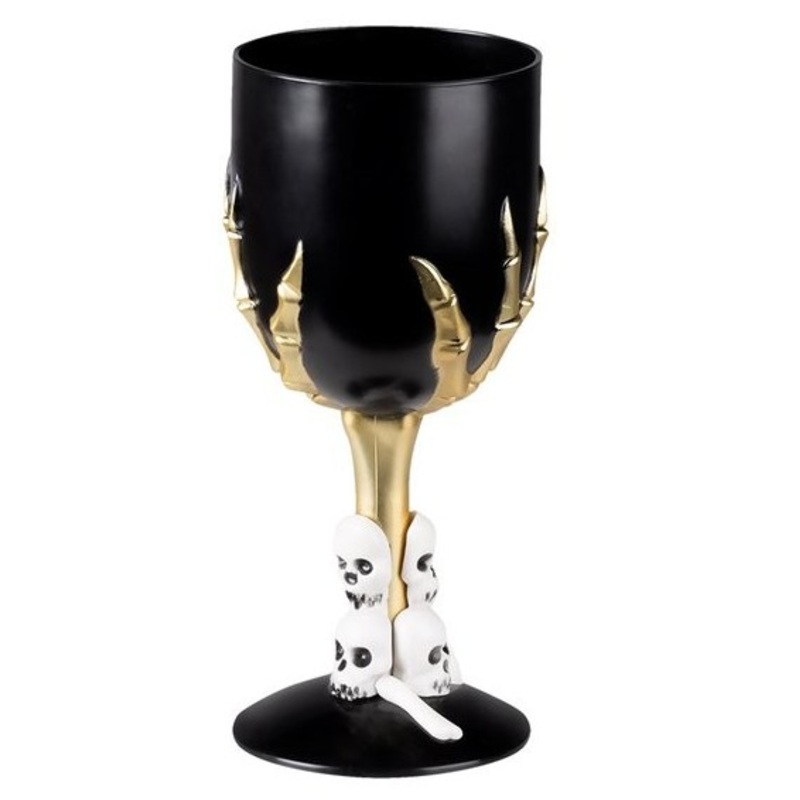Black skull mug