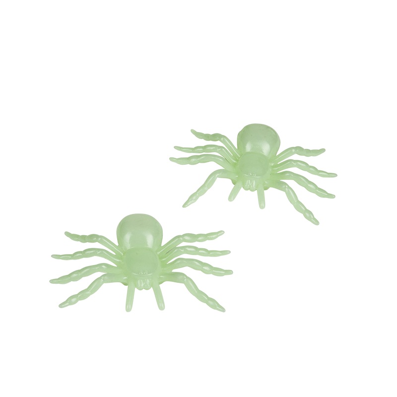 4 glow in the dark spiders