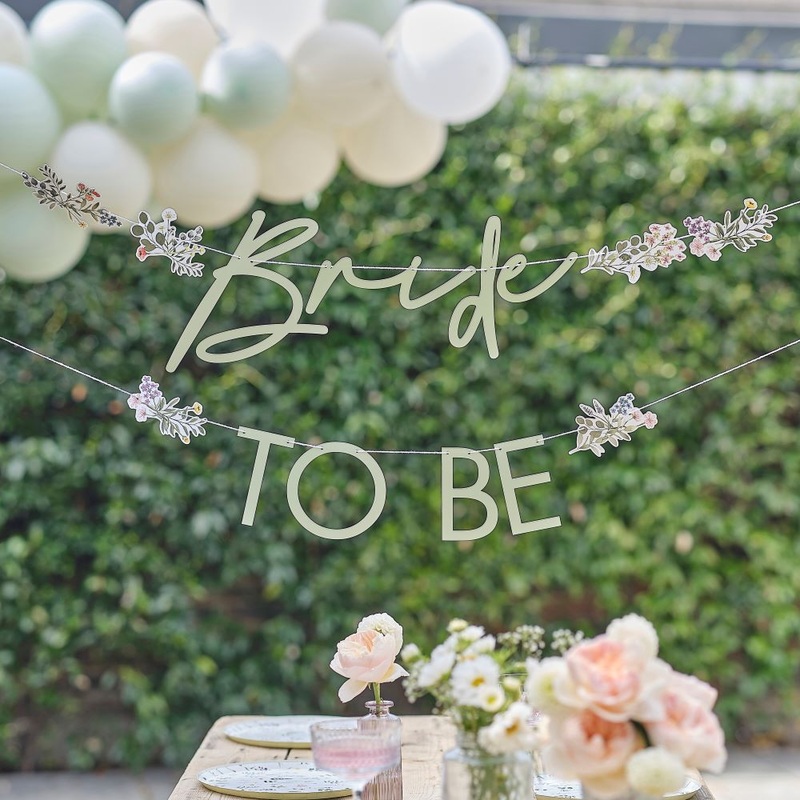 Blooming Bride garland 1.5m