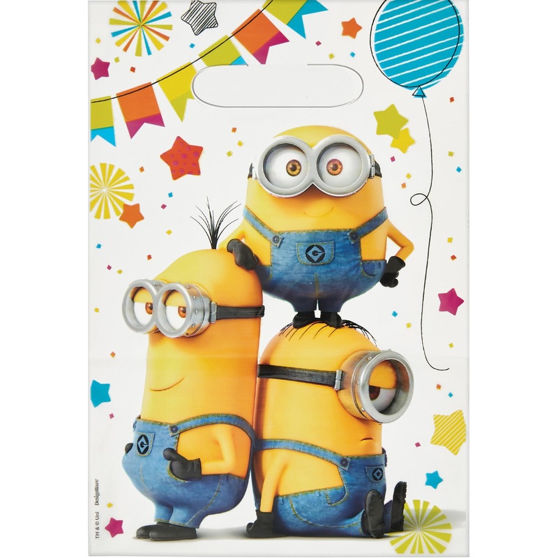 8 Hooray Minions gift bags