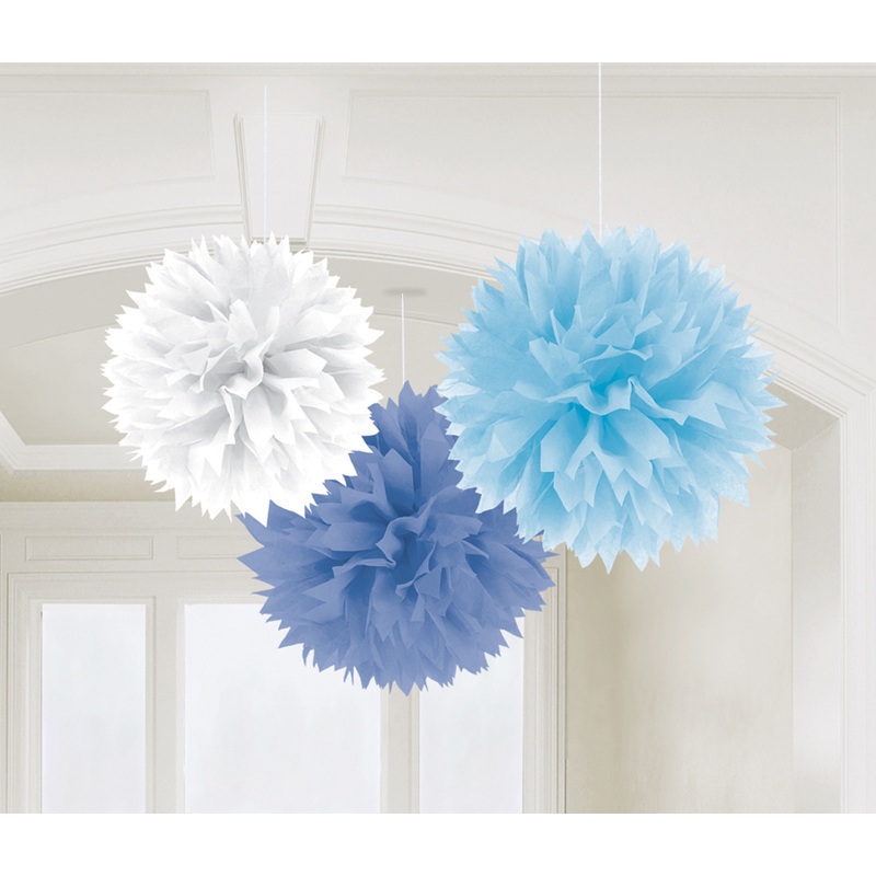3 blue pompons