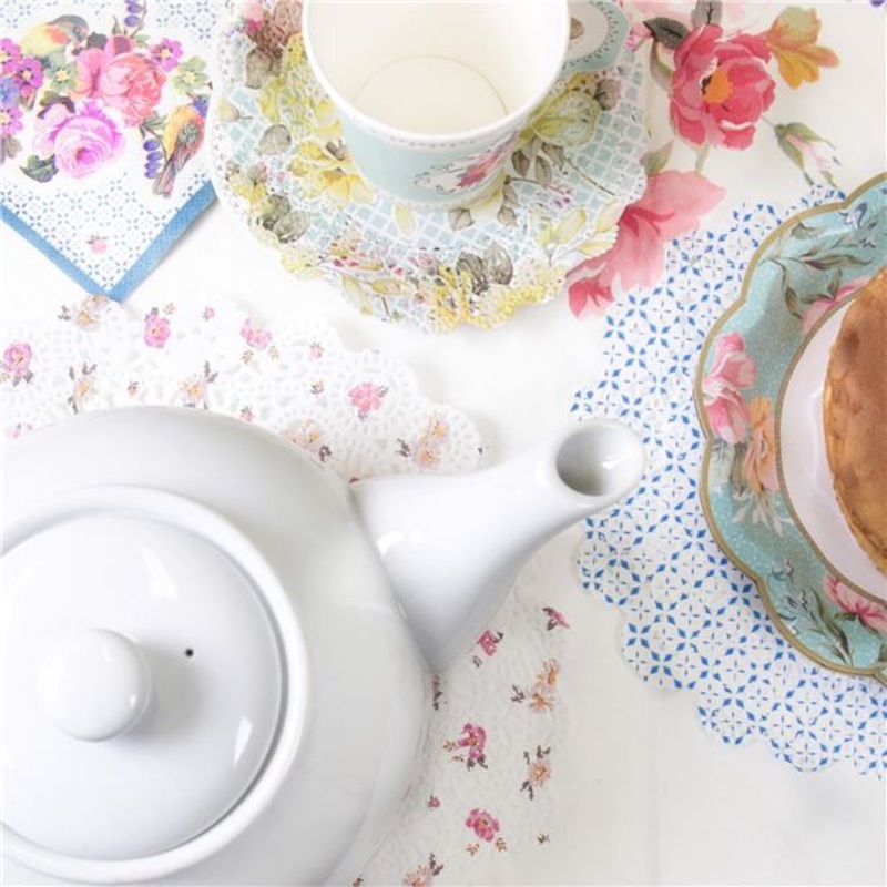 24 vintage doily peonies