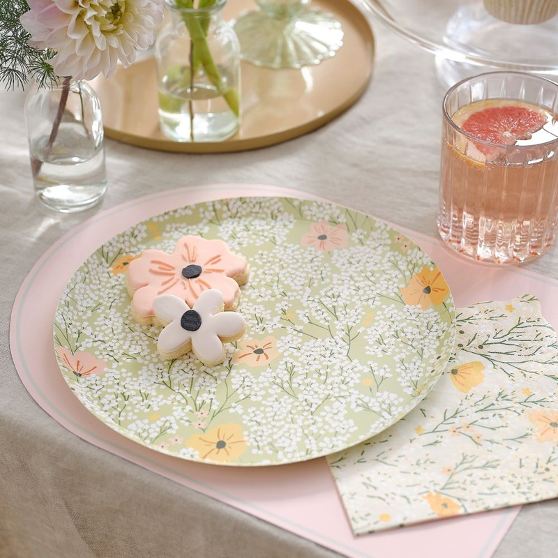 8 Blooming Life paper plates 25cm