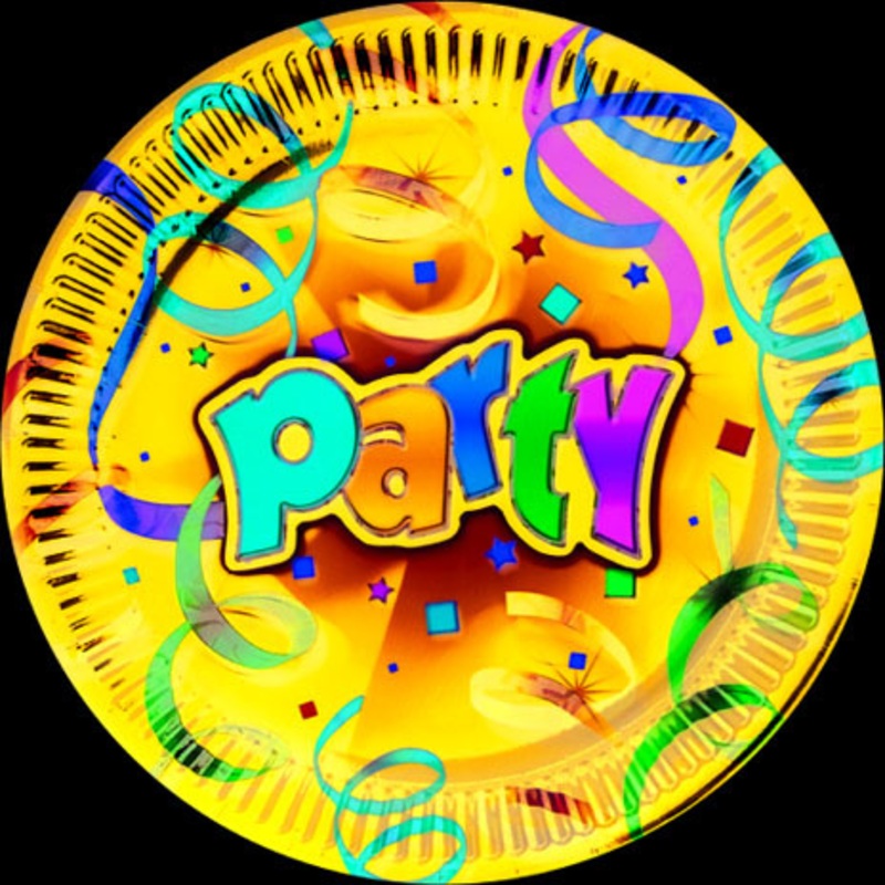 8 Party Universe paper plates 20cm