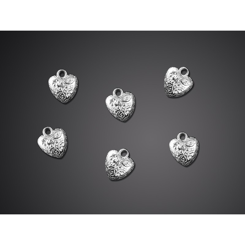 25 decorated hearts scattered decoration