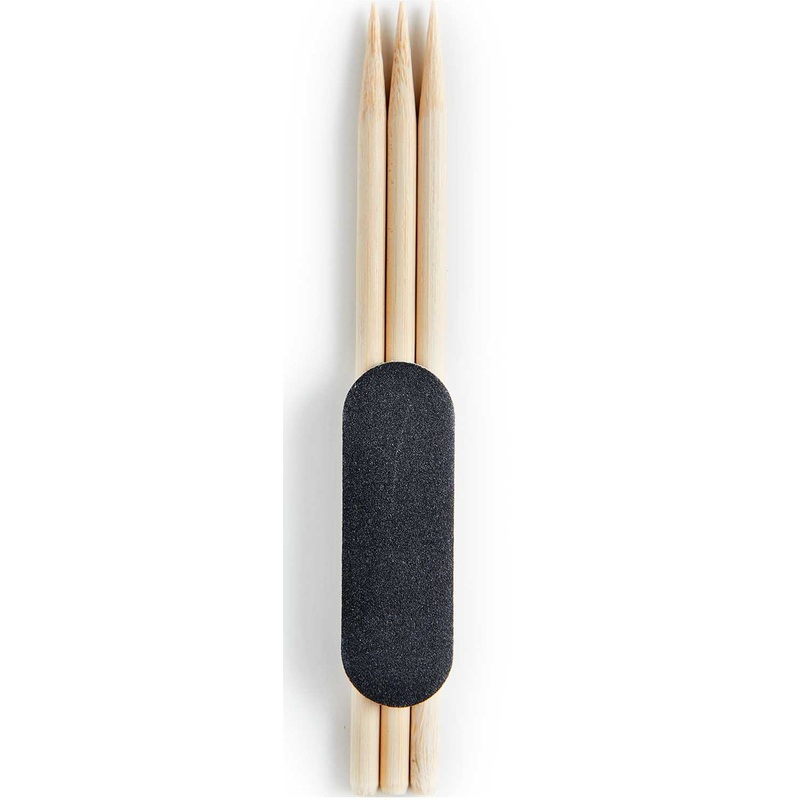 3 wooden pegs for scratch paper