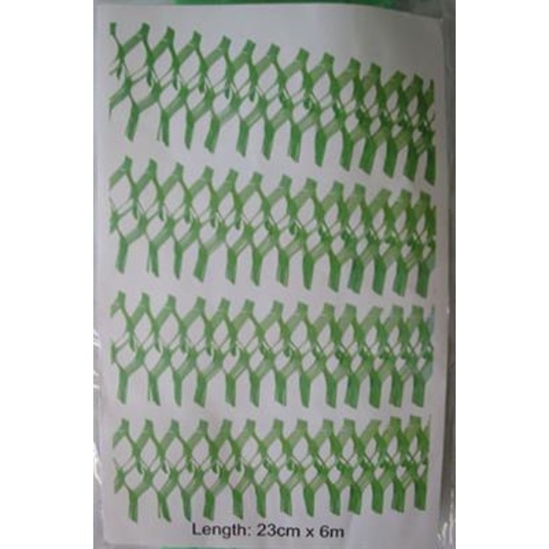 Paper garland grass green 6m