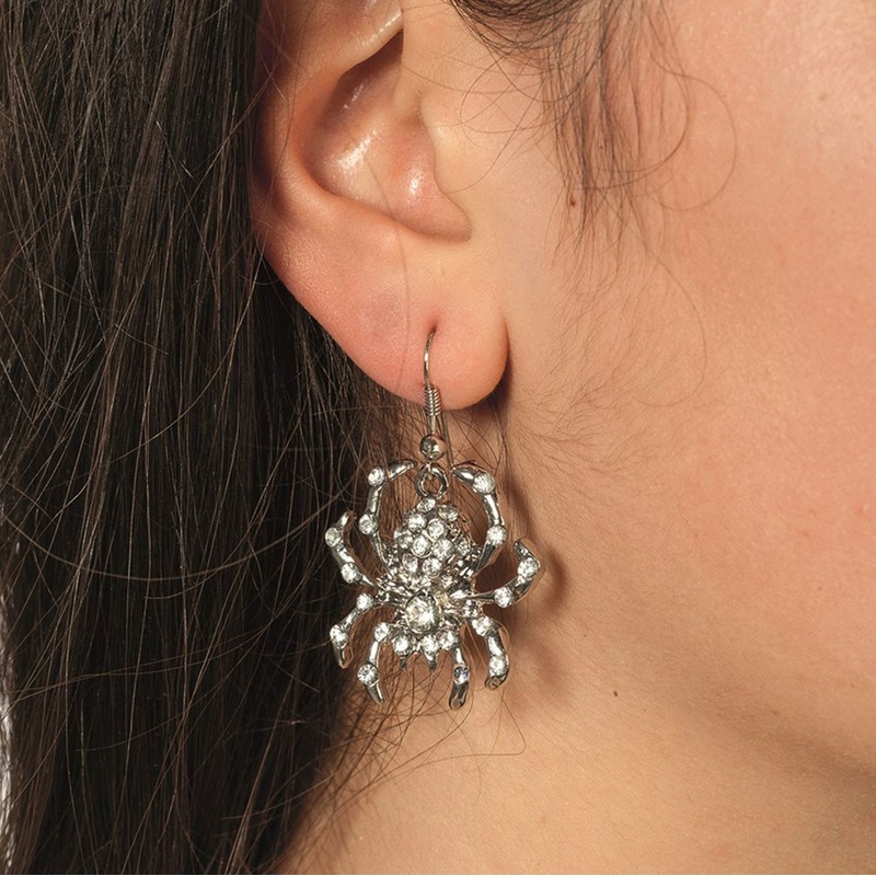 Stylish spider earrings