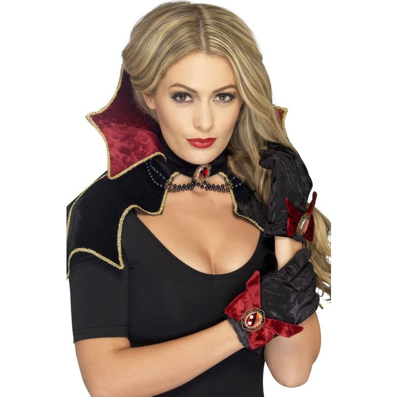 Verona vampire disguise set