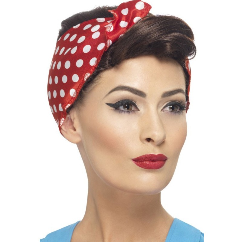 Housewives 50s wig