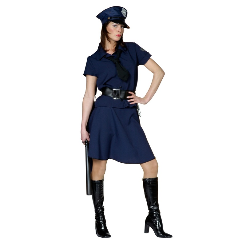 Police officer in women's costume 36