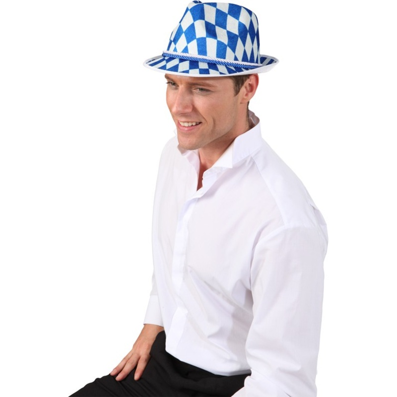 Blue and white checkered Bavaria hat