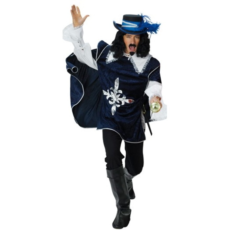Elegant Engardo musketeer costume 48