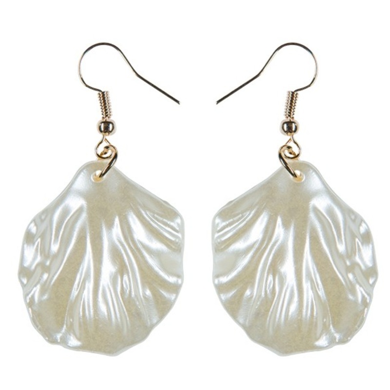 Mother of pearl shell earrings