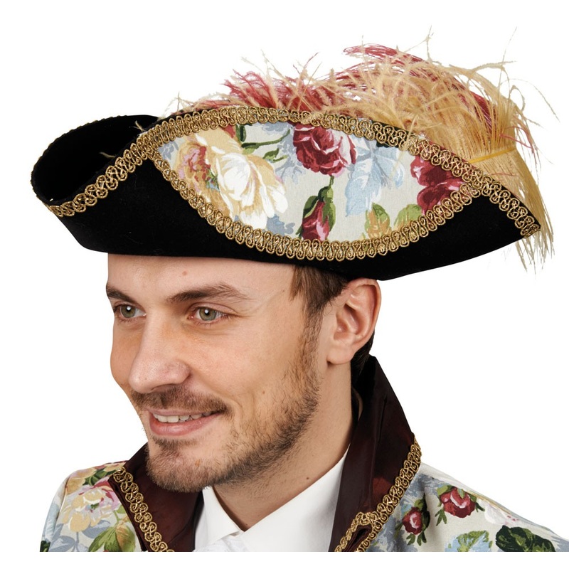 Noble baroque men's hat
