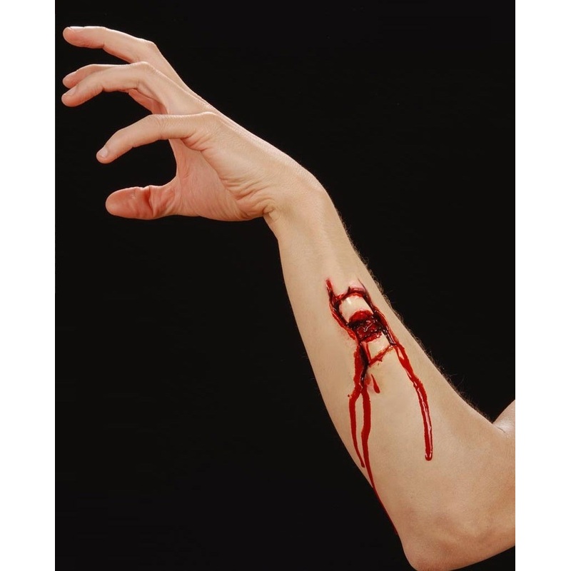 Bloody broken arm make-up