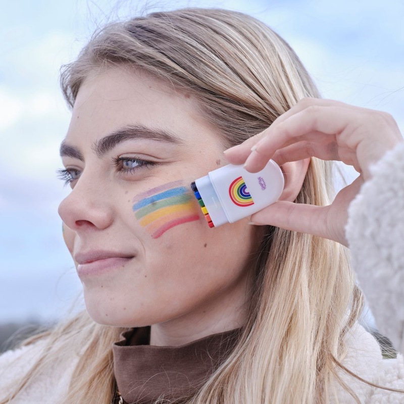 Rainbow color makeup pencil