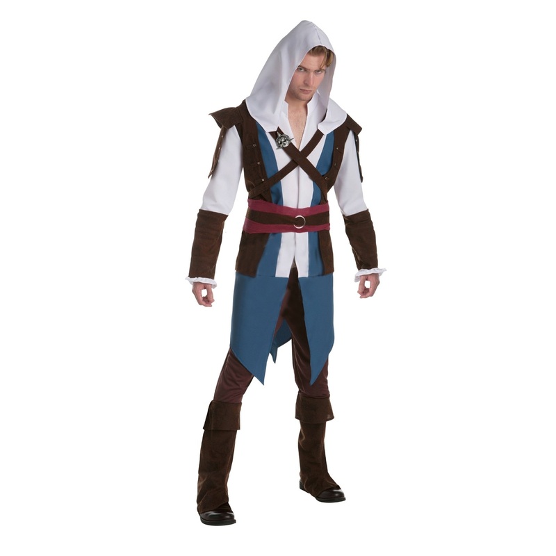 Eddy Kanway was a men's costume L