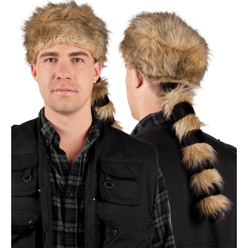 Fluffy hunter hat with fur