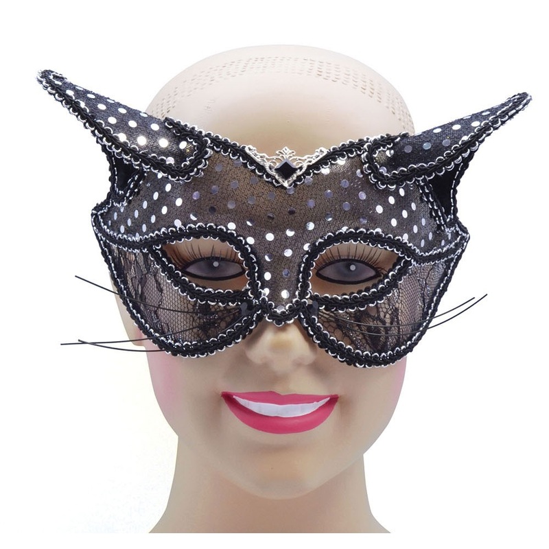 Mysterious cat mask