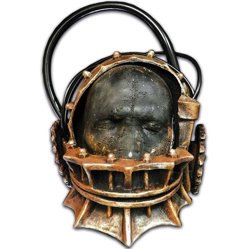 Historical bear trap mask