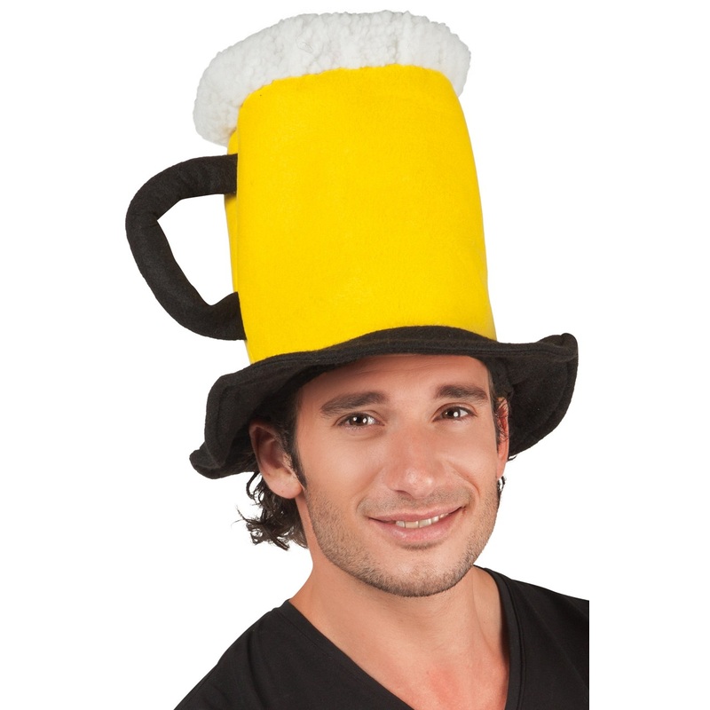 Giant beer mug Oktoberfest hat