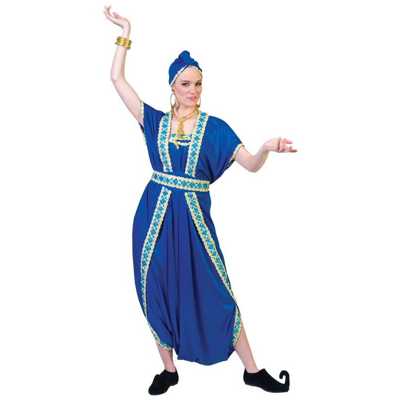 Oriental dancer costume