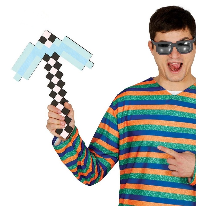 Pixel pickaxe 40cm
