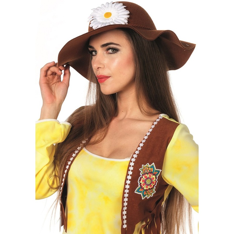 Hippie floppy hat with flower
