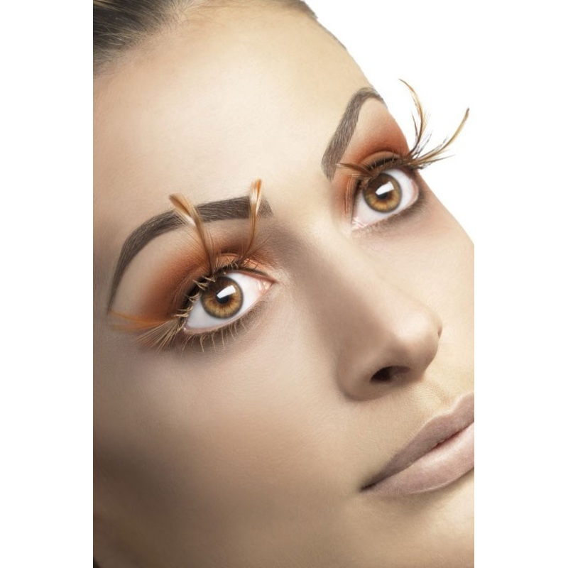 Long feather eyelashes in brown