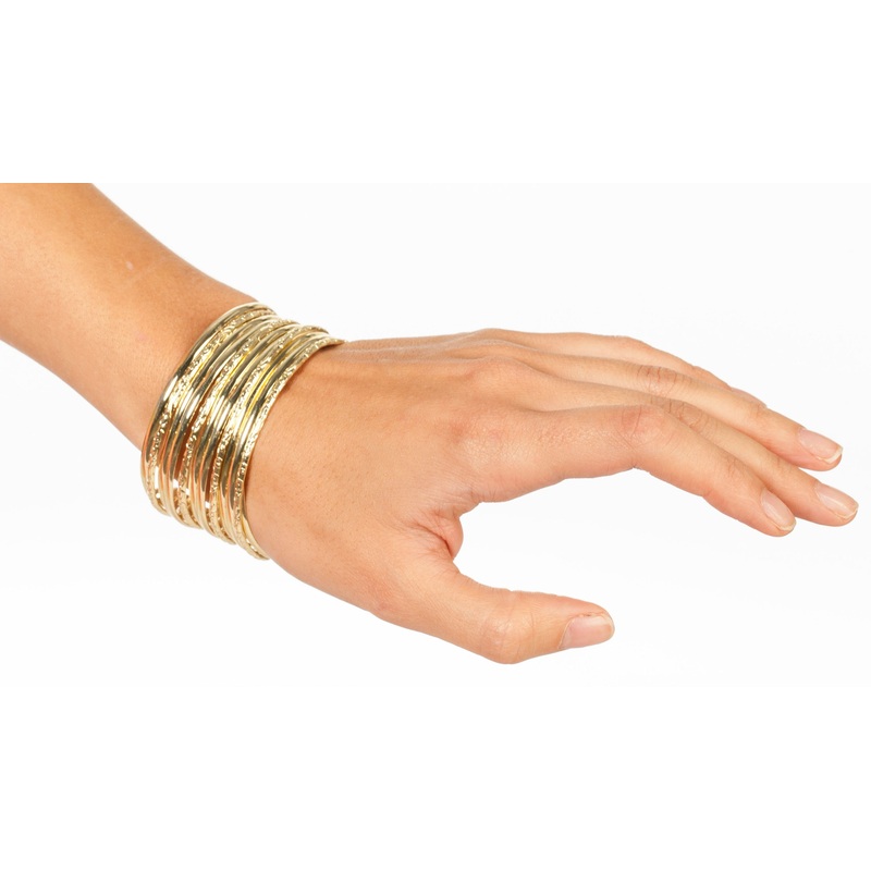 Egyptian Bangle in Gold