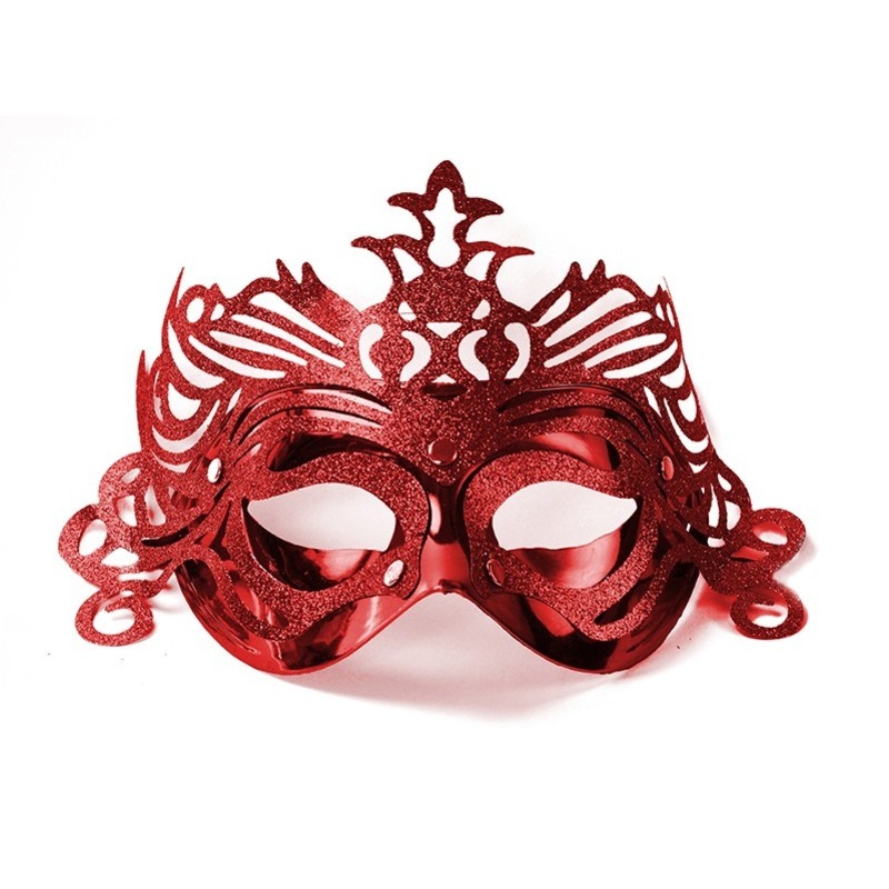 Aesthetic mask red