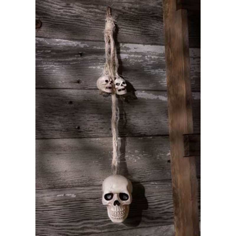20-Inch Hanging Skulls Decoration Standard