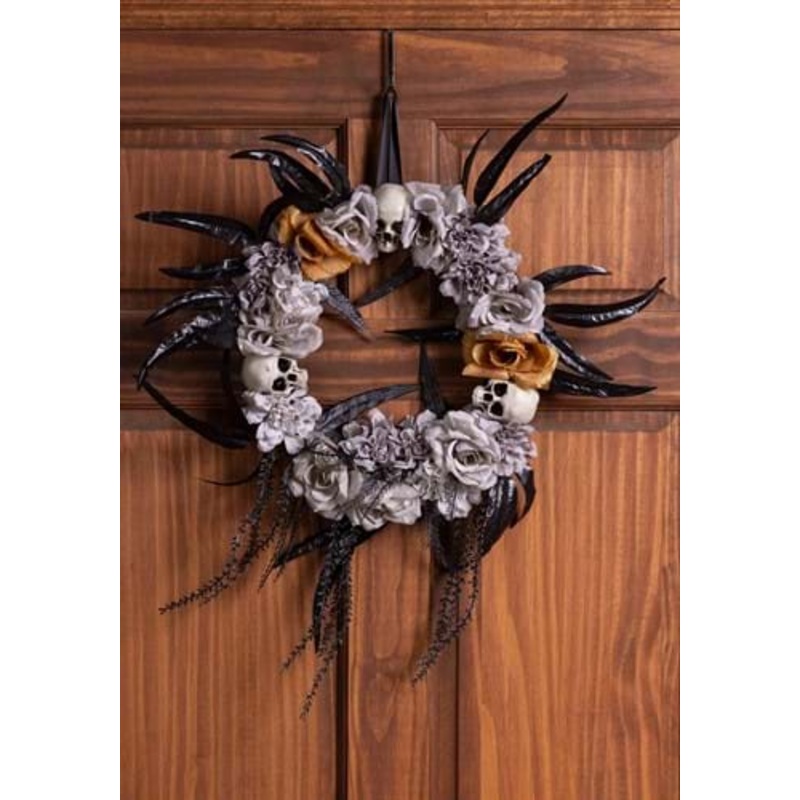 Gothic Flower & Skull Halloween Wreath Decoration Standard