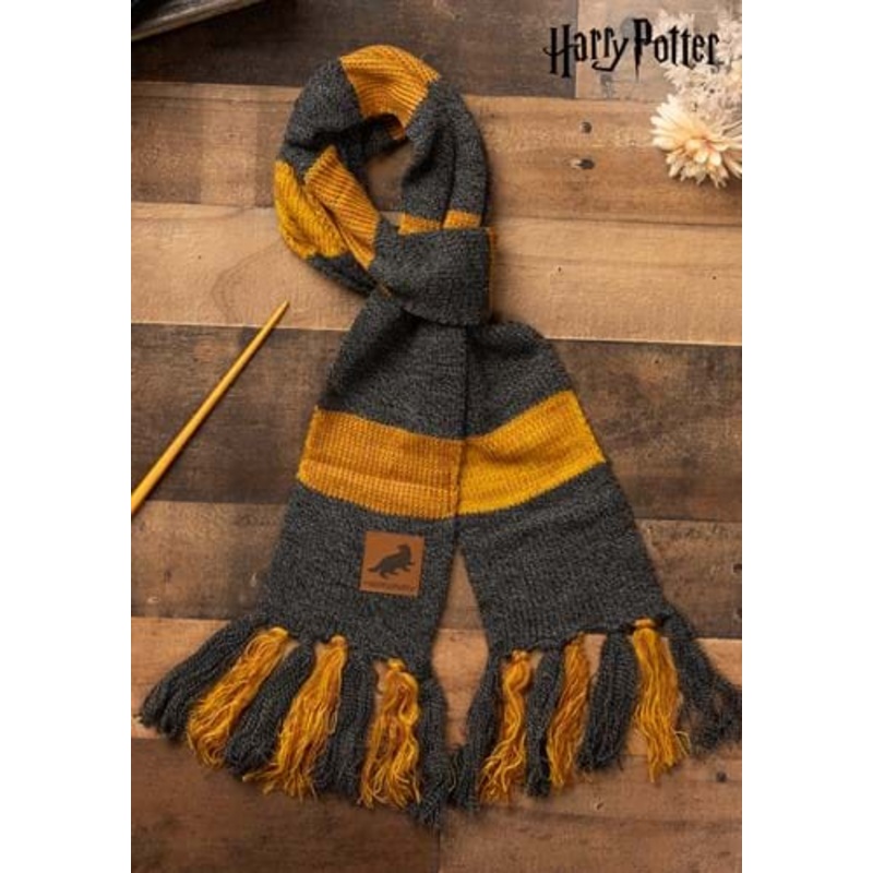 Harry Potter Hogwarts Hufflepuff Vintage Scarf Standard